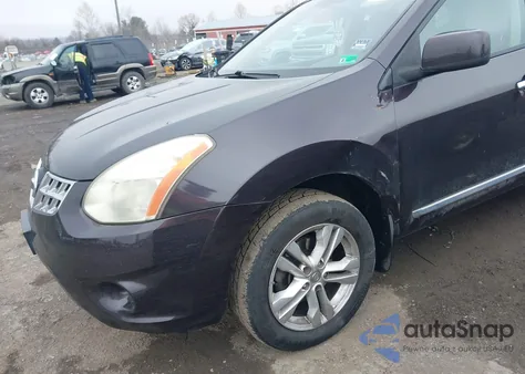2013 Nissan Rogue Sv z USA, uszkodzony, nr VIN JN8AS5MT0DW522909